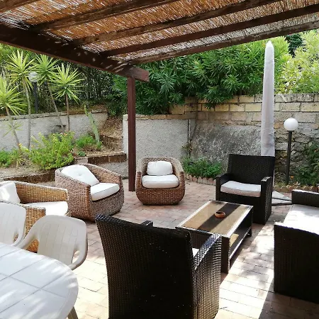 Santa Maria Del Mare Casa Vacanza Holiday home *